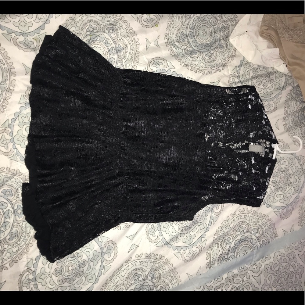 Black peplum top